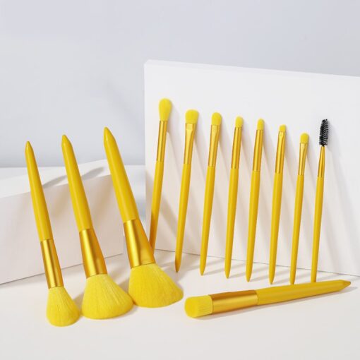 Yellow Makeup Brush Set 12Pcs Product Image Which Shows The Product From Big To Small And All The Features